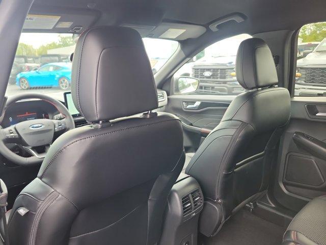 new 2026 Ford Escape car, priced at $31,555