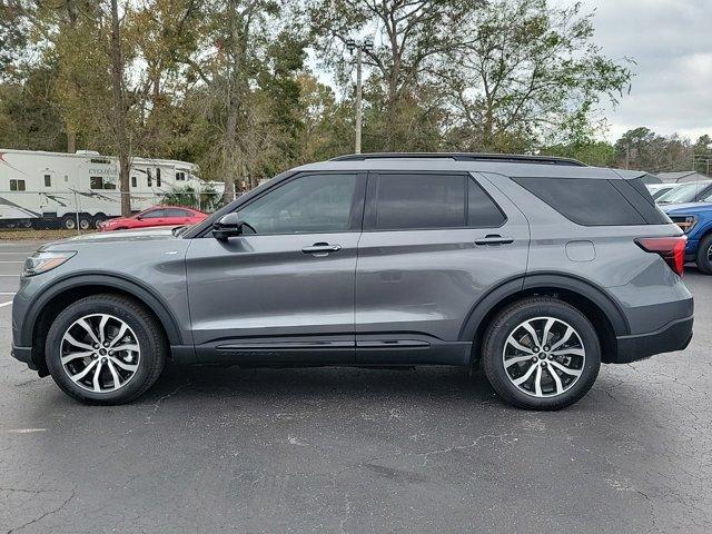 new 2025 Ford Explorer car, priced at $45,970