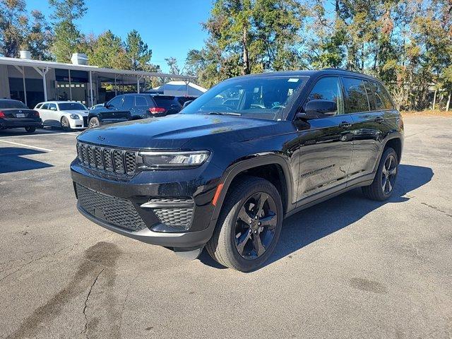 used 2023 Jeep Grand Cherokee car, priced at $28,523