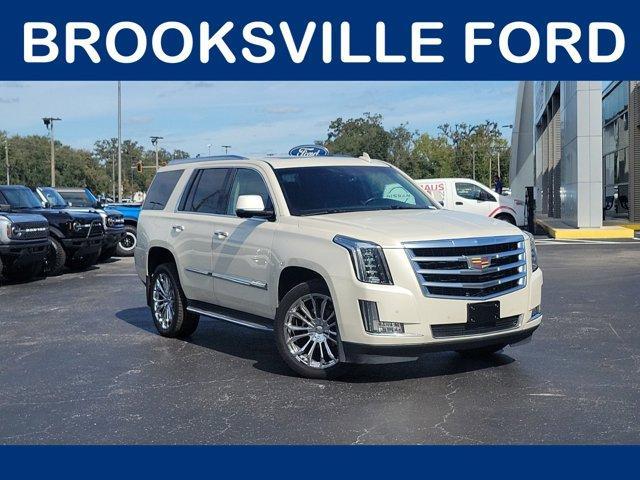 used 2015 Cadillac Escalade car, priced at $22,521