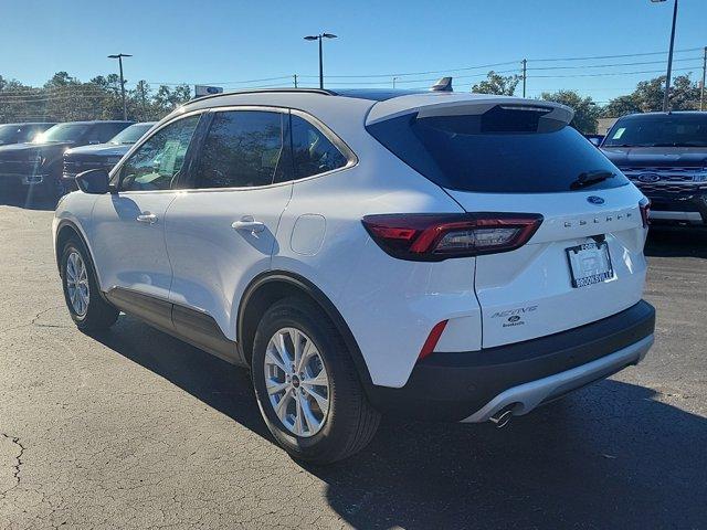 new 2025 Ford Escape car, priced at $30,950