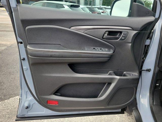 used 2022 Honda Pilot car, priced at $30,944