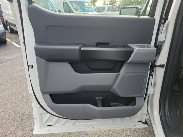 new 2025 Ford F-150 car, priced at $49,999