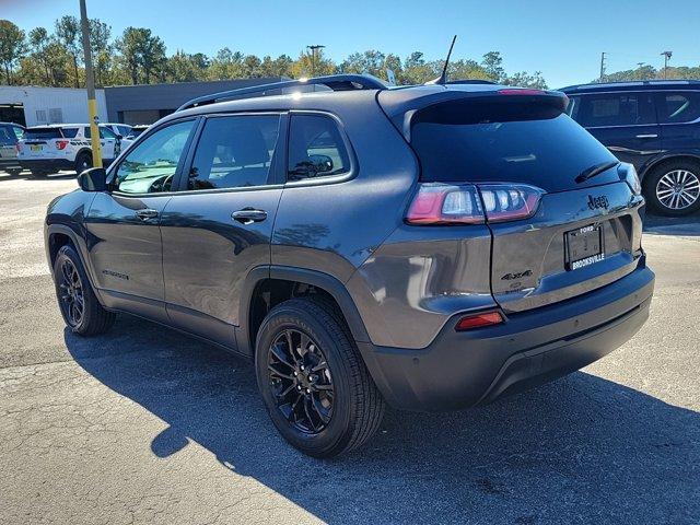 used 2023 Jeep Cherokee car, priced at $22,823