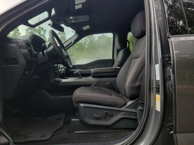 new 2025 Ford F-150 car, priced at $52,700