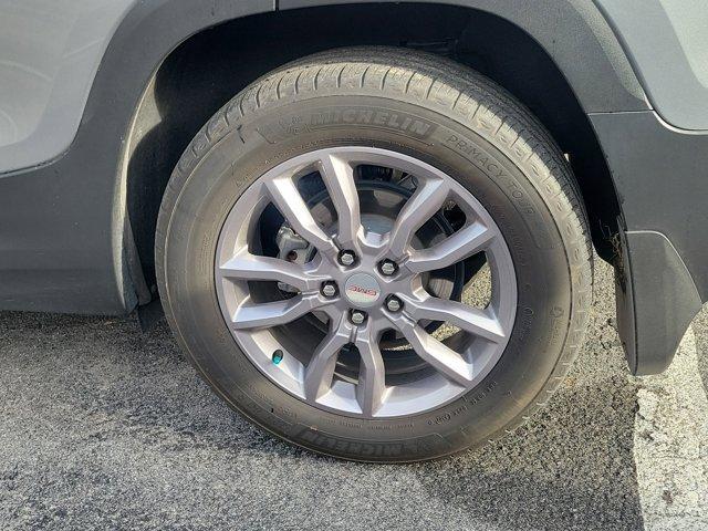 used 2023 GMC Terrain car, priced at $23,421