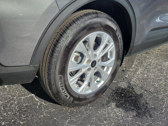 used 2025 Ford Escape car, priced at $22,921