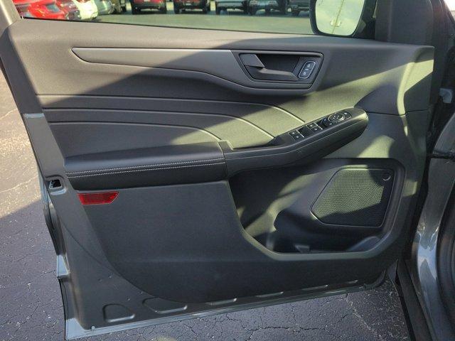 used 2025 Ford Escape car, priced at $22,921