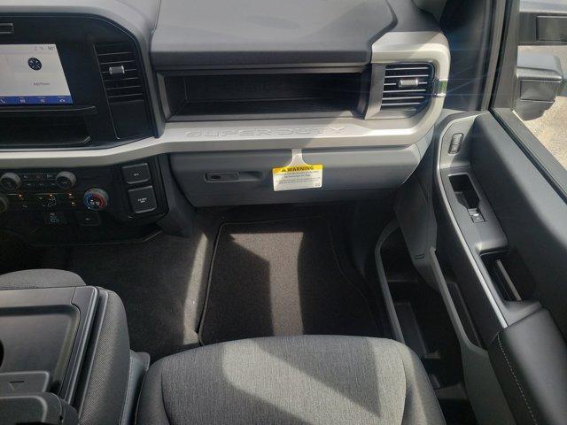 new 2025 Ford F-250 car, priced at $68,970