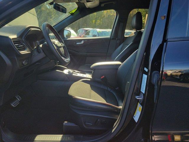 used 2024 Ford Escape car, priced at $20,921