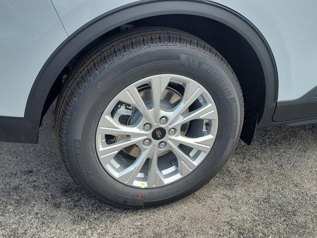 new 2026 Ford Escape car, priced at $28,555