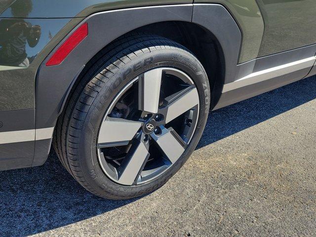 used 2024 Hyundai Santa Fe car, priced at $32,354