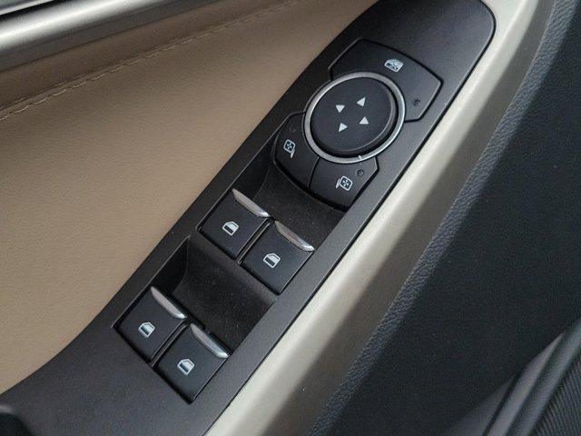 used 2022 Ford Explorer car, priced at $26,221