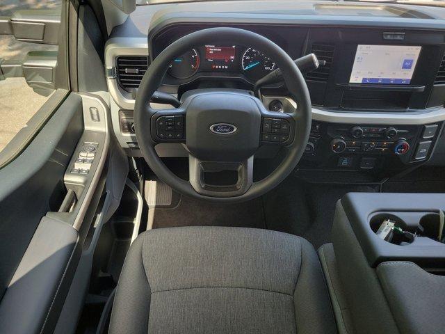 new 2025 Ford F-250 car, priced at $73,620