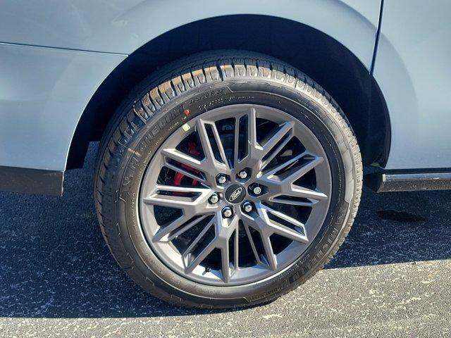 new 2025 Ford Expedition Max car, priced at $83,999