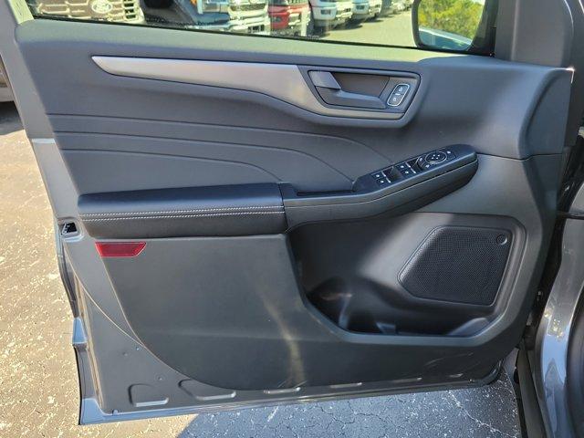 new 2026 Ford Escape car, priced at $28,555