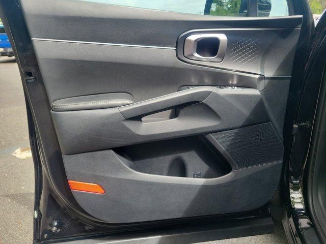 used 2023 Kia Sorento car, priced at $21,832