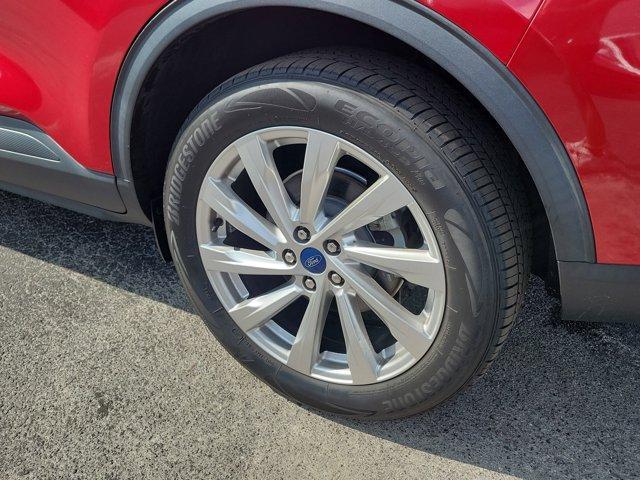 used 2022 Ford Escape car, priced at $24,421