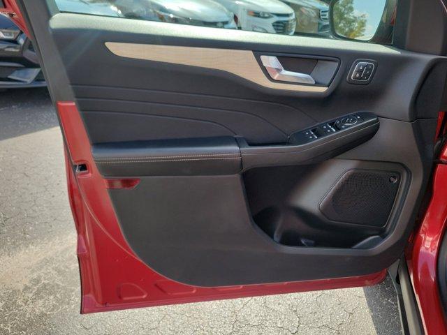 used 2022 Ford Escape car, priced at $24,421