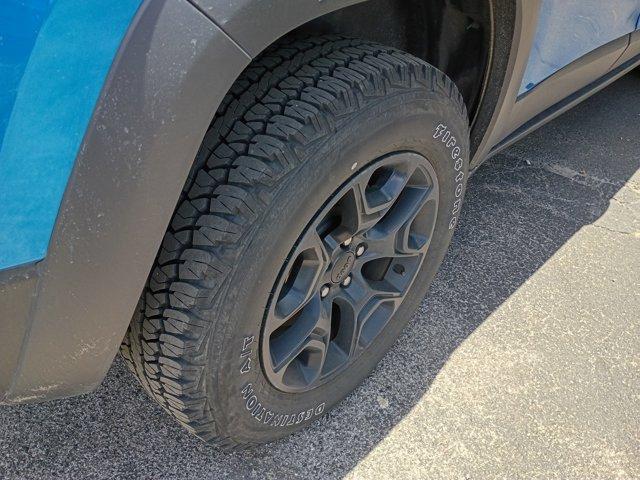 used 2022 Jeep Cherokee car, priced at $27,621