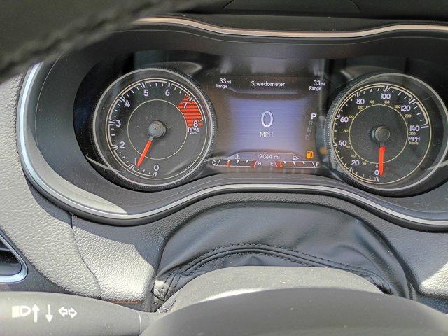 used 2022 Jeep Cherokee car, priced at $27,621