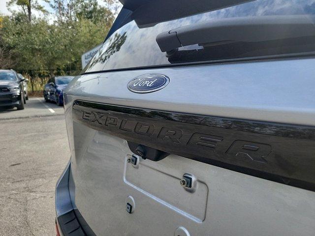 used 2022 Ford Explorer car, priced at $40,921