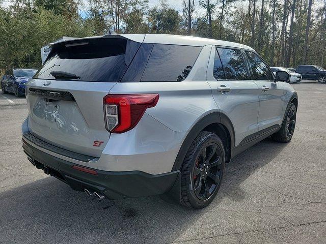 used 2022 Ford Explorer car, priced at $40,921