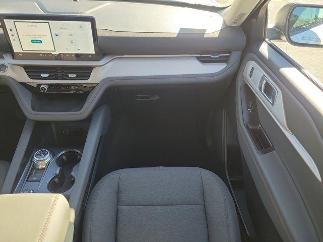 new 2026 Ford Explorer car