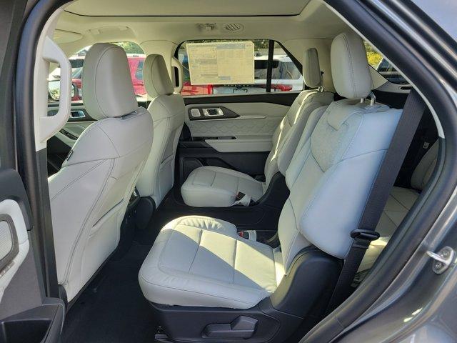 new 2025 Ford Explorer car, priced at $55,998