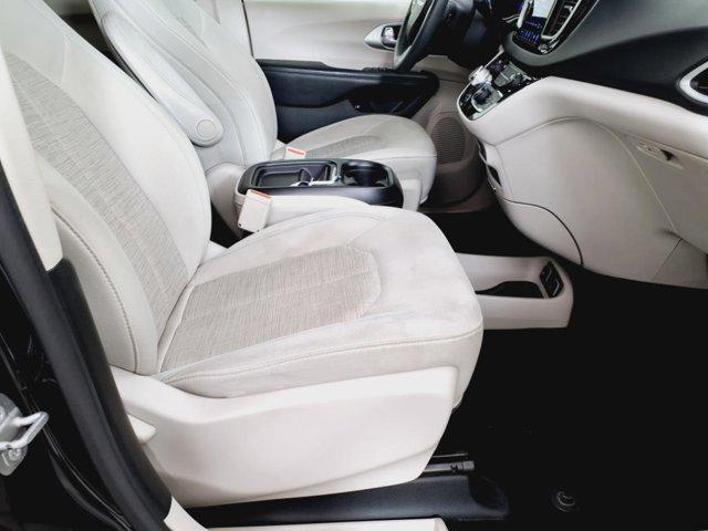 used 2018 Chrysler Pacifica Hybrid car, priced at $15,077
