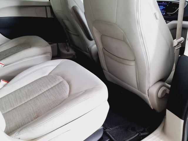 used 2018 Chrysler Pacifica Hybrid car, priced at $15,077