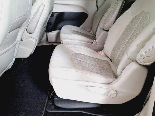 used 2018 Chrysler Pacifica Hybrid car, priced at $15,077