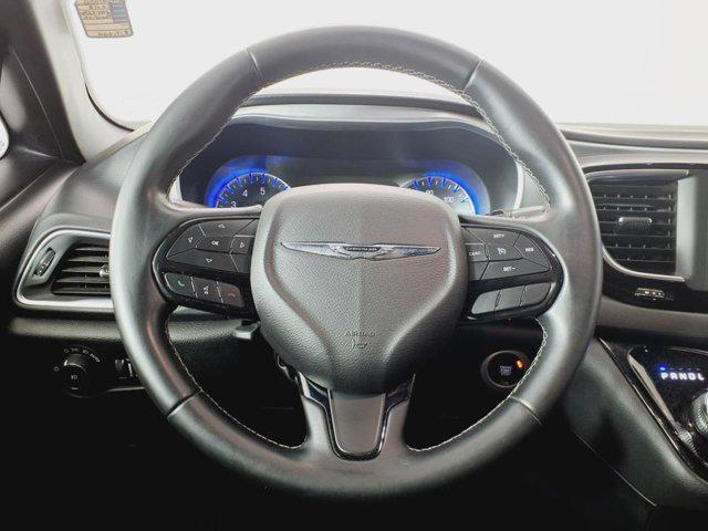 used 2018 Chrysler Pacifica car, priced at $13,077