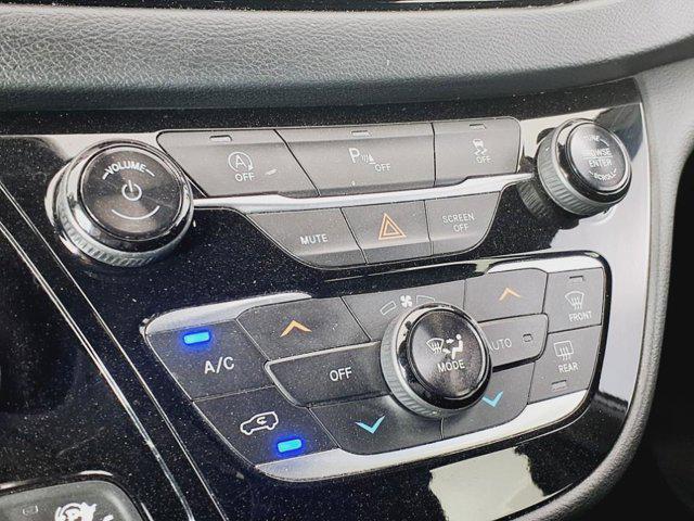used 2018 Chrysler Pacifica car, priced at $13,077