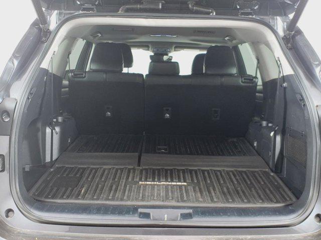 used 2021 Toyota Highlander car, priced at $32,477