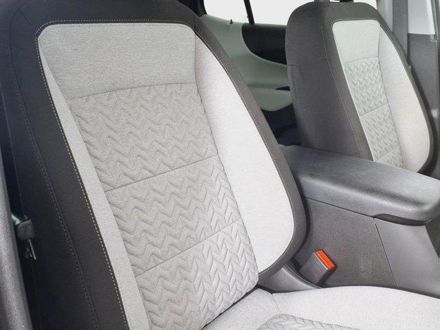 used 2023 Chevrolet Equinox car, priced at $19,422