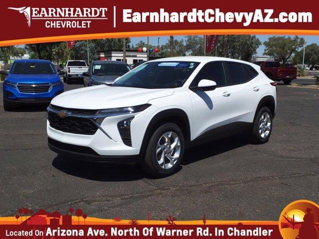 used 2024 Chevrolet Trax car, priced at $24,386
