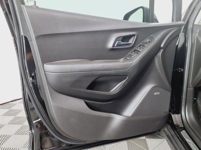 used 2020 Chevrolet Trax car, priced at $17,077
