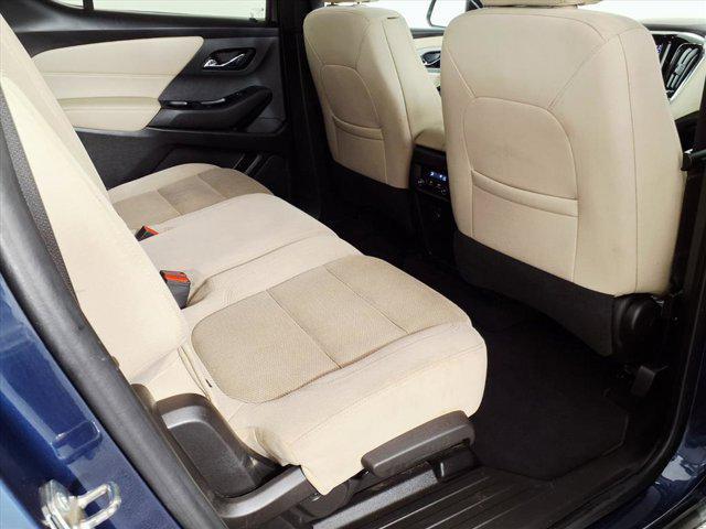 used 2022 Chevrolet Traverse car, priced at $19,977