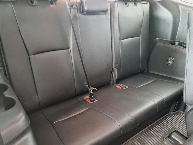 used 2022 Toyota Highlander car, priced at $38,258
