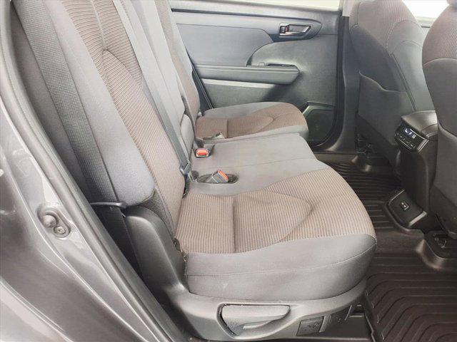 used 2024 Toyota Highlander car, priced at $29,977