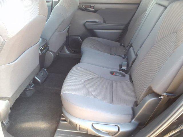 used 2024 Toyota Highlander car, priced at $36,887