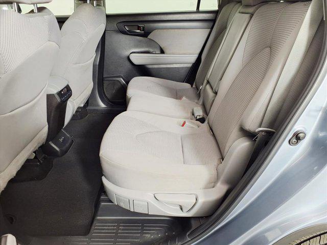 used 2022 Toyota Highlander car, priced at $21,677