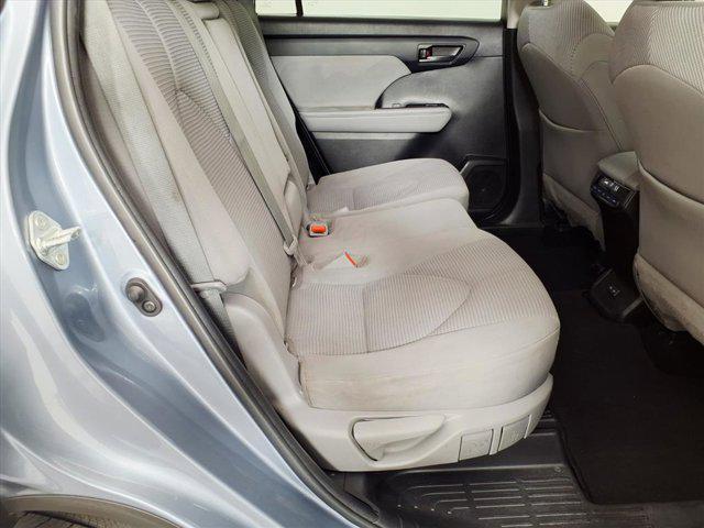 used 2022 Toyota Highlander car, priced at $21,677