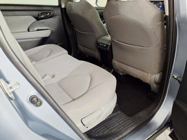 used 2022 Toyota Highlander car, priced at $21,677