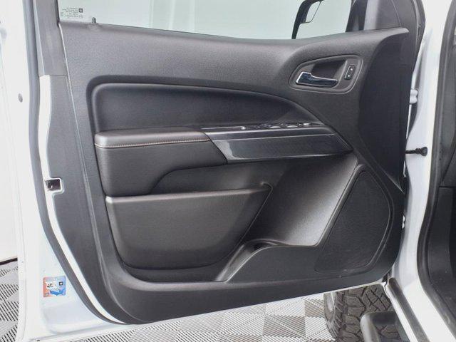 used 2022 GMC Canyon car, priced at $35,689