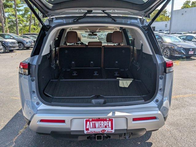 new 2025 Nissan Pathfinder car, priced at $44,822