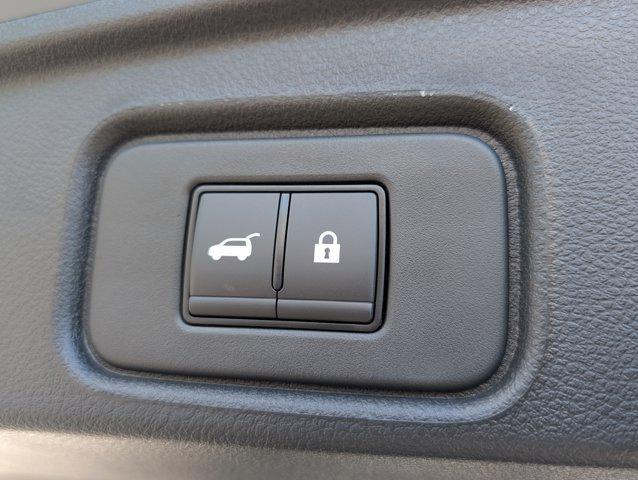 new 2025 Nissan Pathfinder car, priced at $44,822