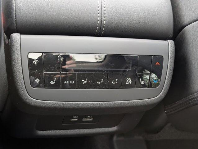 new 2025 Nissan Pathfinder car, priced at $40,953