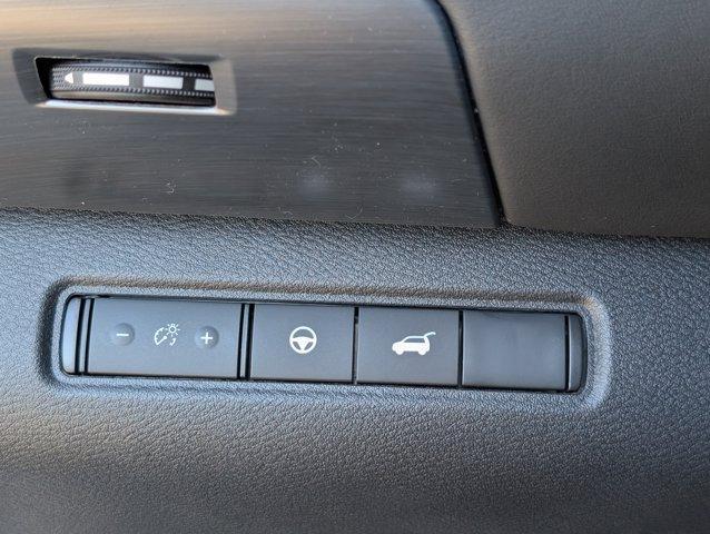 new 2025 Nissan Pathfinder car, priced at $37,930